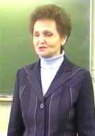 Учитель биологии и химии Л. С. Учеватова